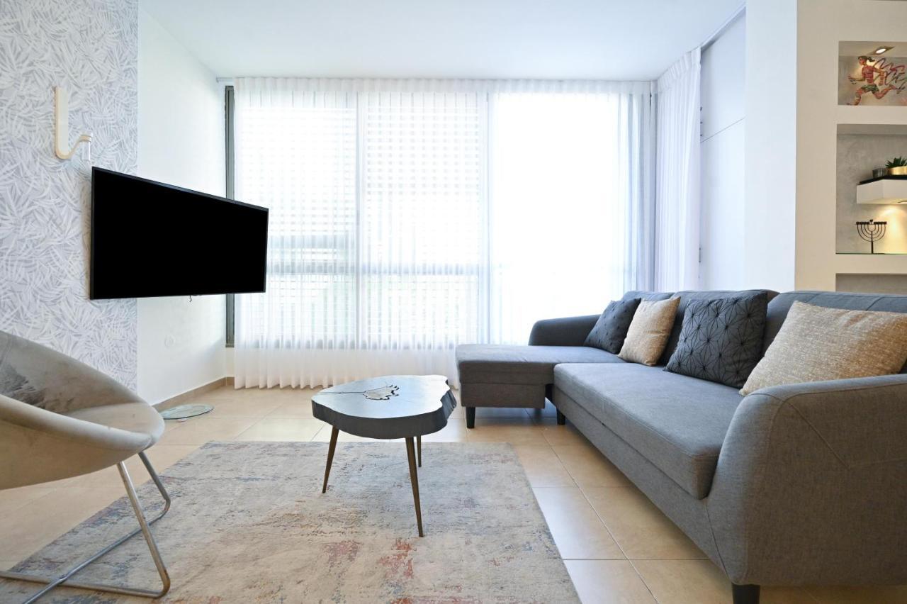 Apartament Jean Jaures 2Br Dizengoff Gordon By Holyguest Tel Awiw Zewnętrze zdjęcie